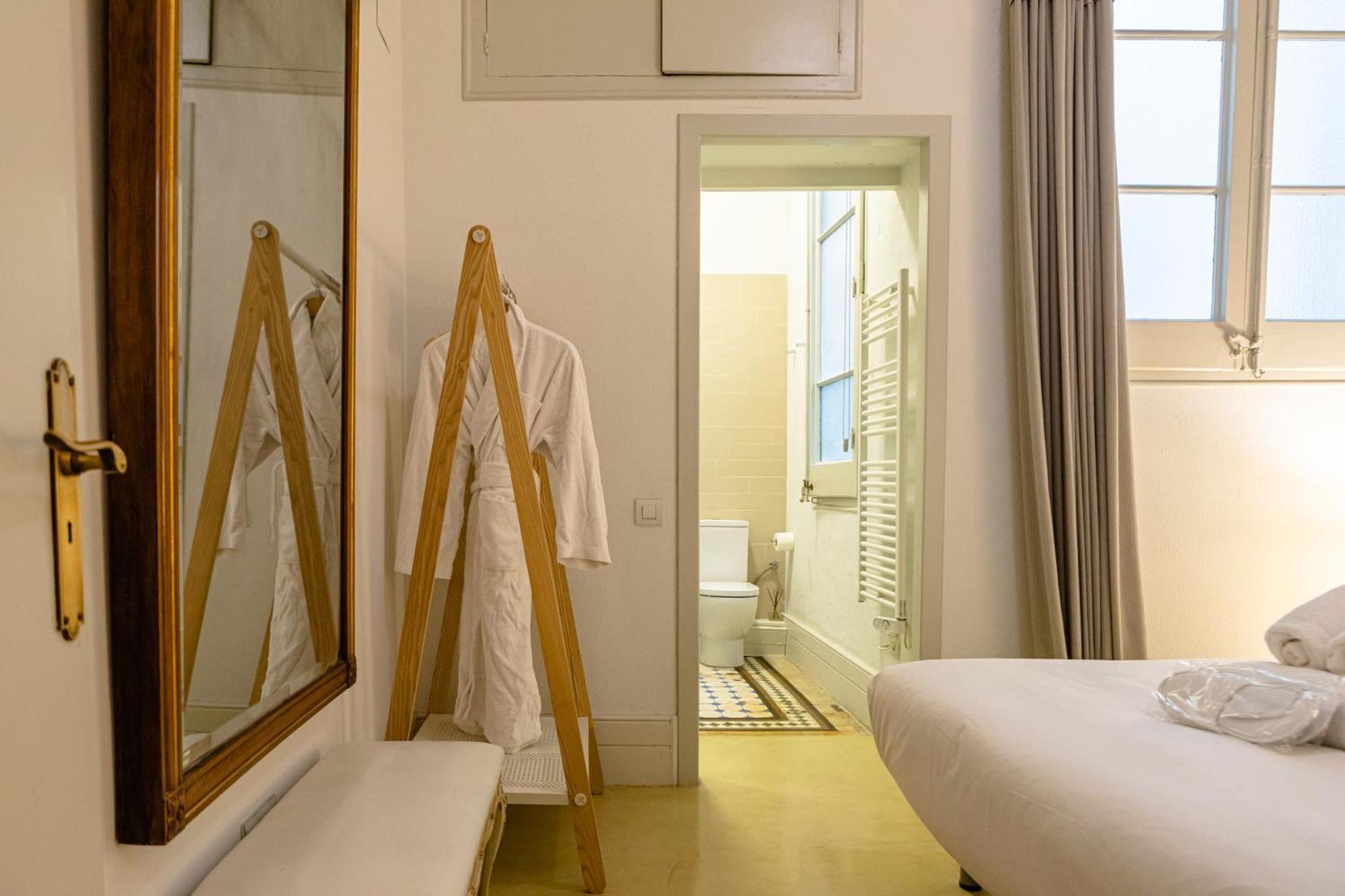 Ca La Maria Boutique Coliving 3* Barcellona